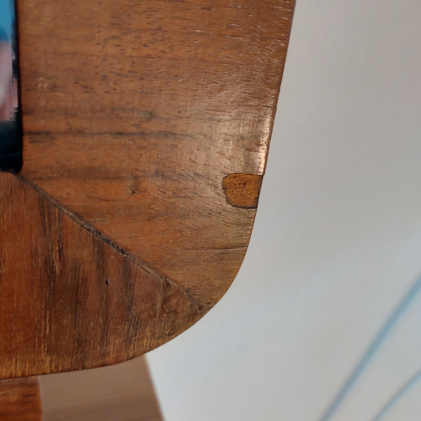 pezzo di veneer manca