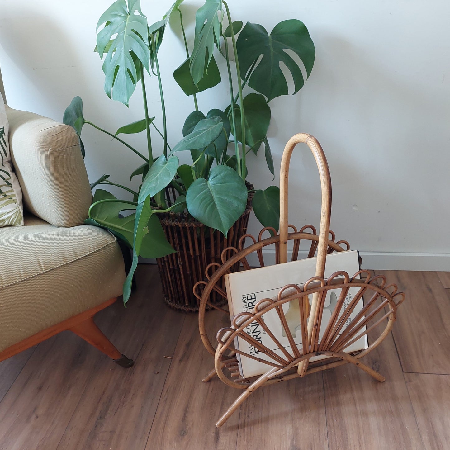 Magazine rack by Franco Albini