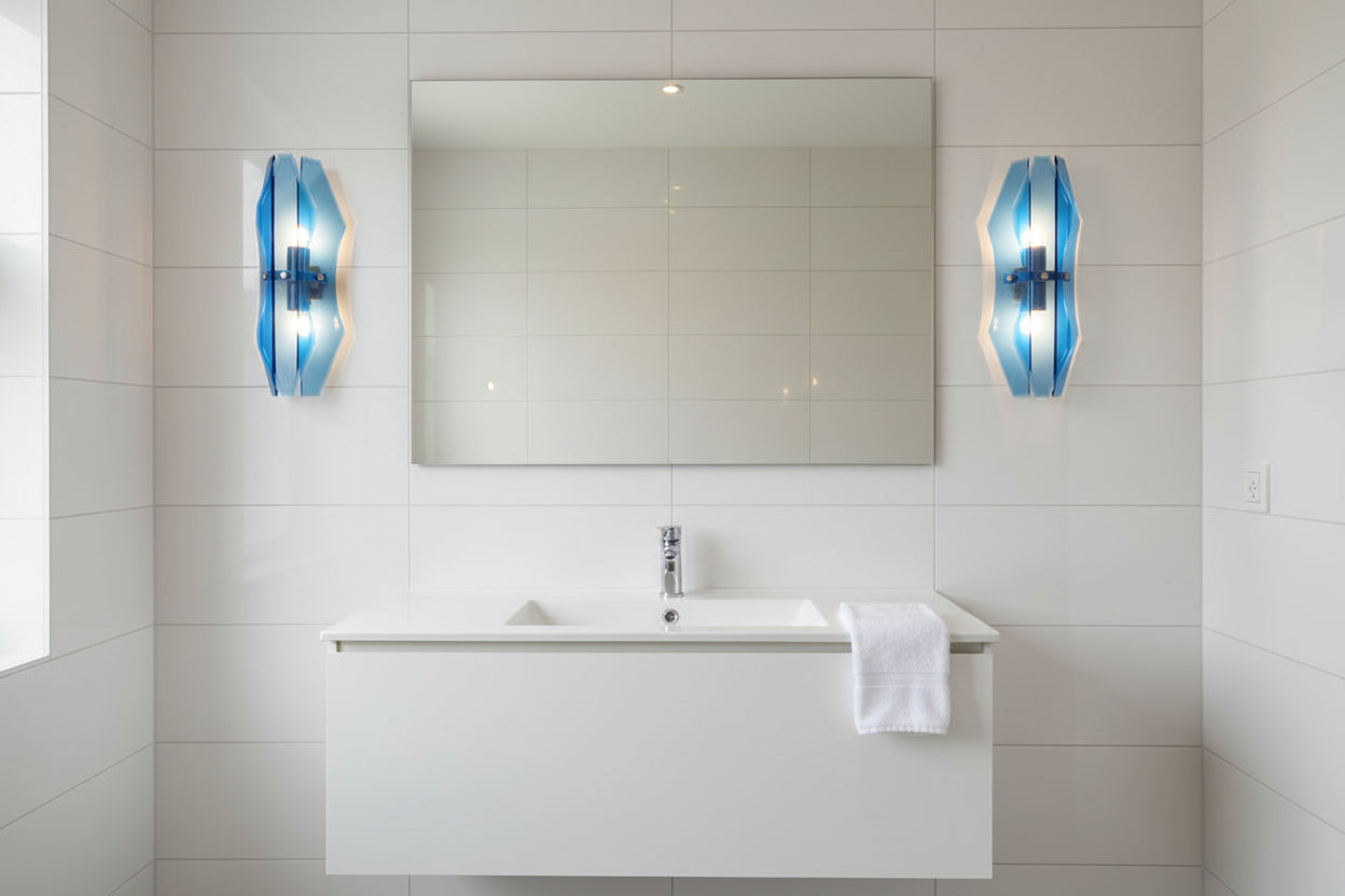 glass Veca wall lights lit