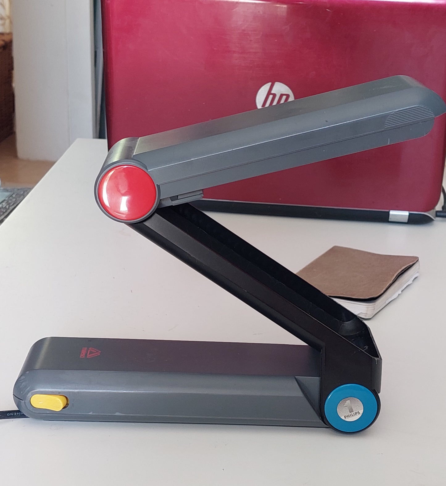 Phillips Z Desk Lamp